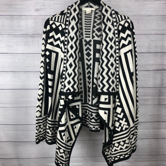 Urban Outfitters Sweaters - Urban Outfitters Staring At Stars Cardigan